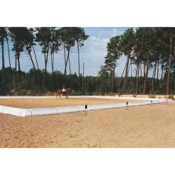 Carrière de dressage 60x20 m