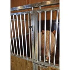 Façade ouvrante barreaudée 3 m avec porte battante barreaudée