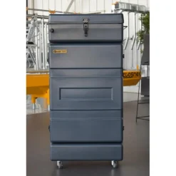 Malle de concours verticale chevaux de selle