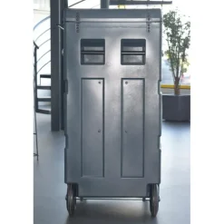 Malle de concours verticale chevaux de selle